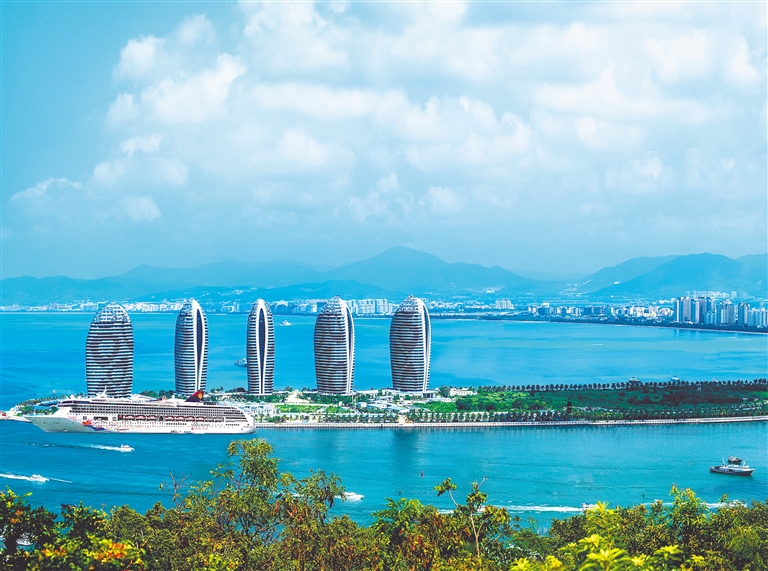 海南，热带风情与无限潜力展现